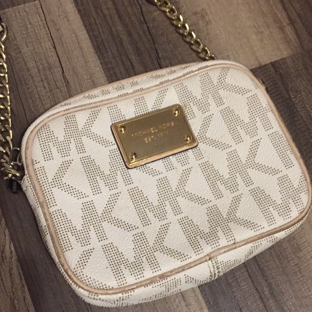 Crossbody. Michael Kors. Purse.